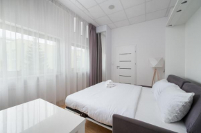 Varsovia Jerozolimskie Studio 223